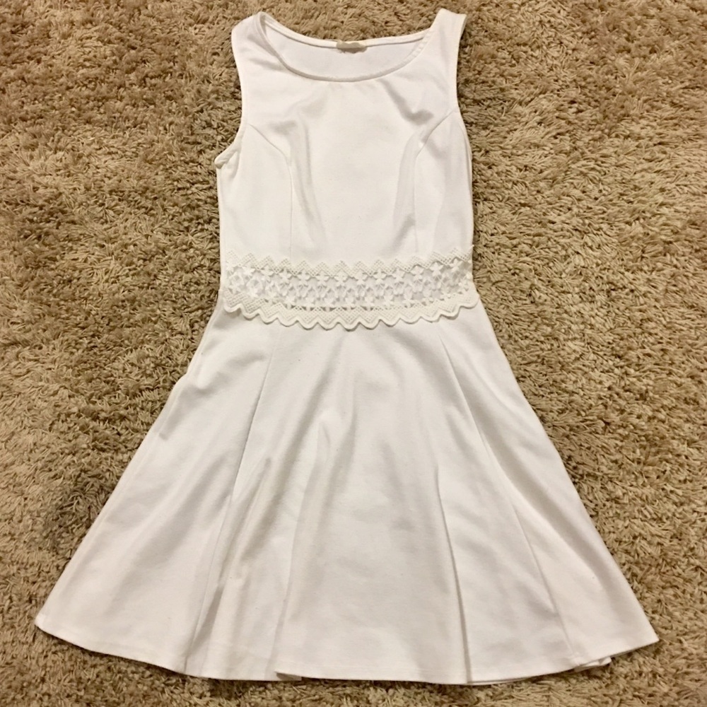 Tobi White Flower Sheer Waistline Cocktail Dress